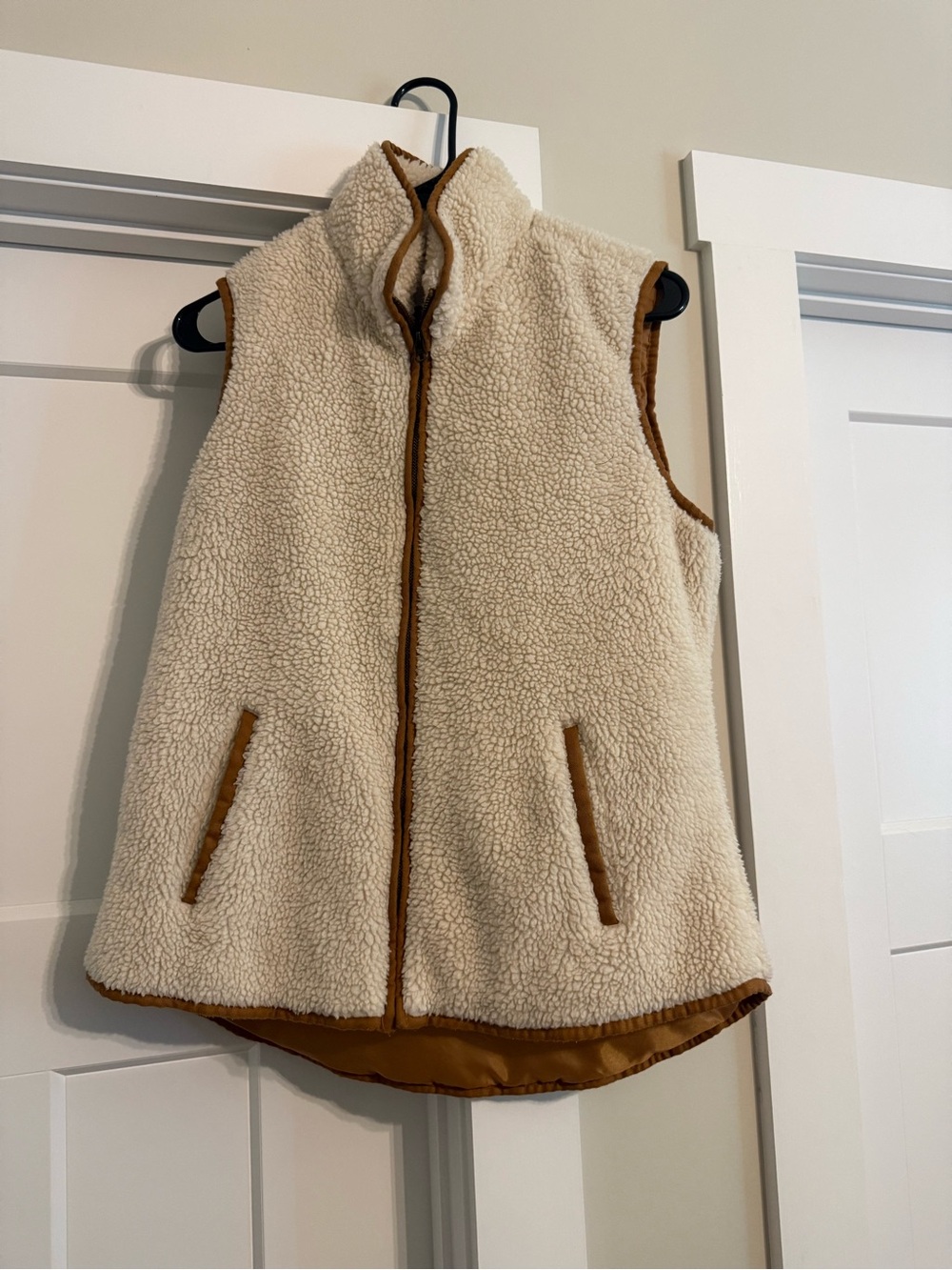 Old Navy Cream Sherpa Vest with Tan Trim